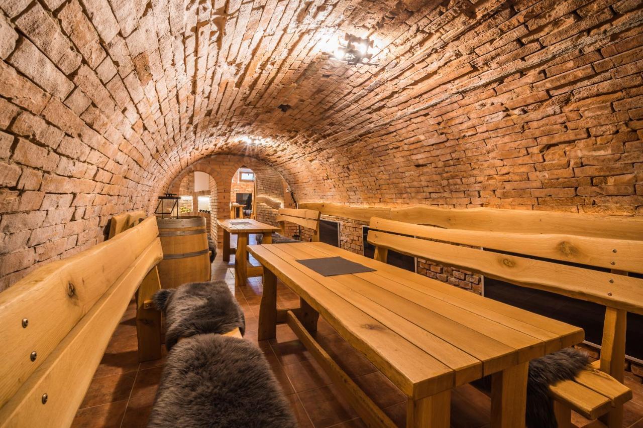 Vinný sklep Vinoza Velké Bílovice Extérieur photo