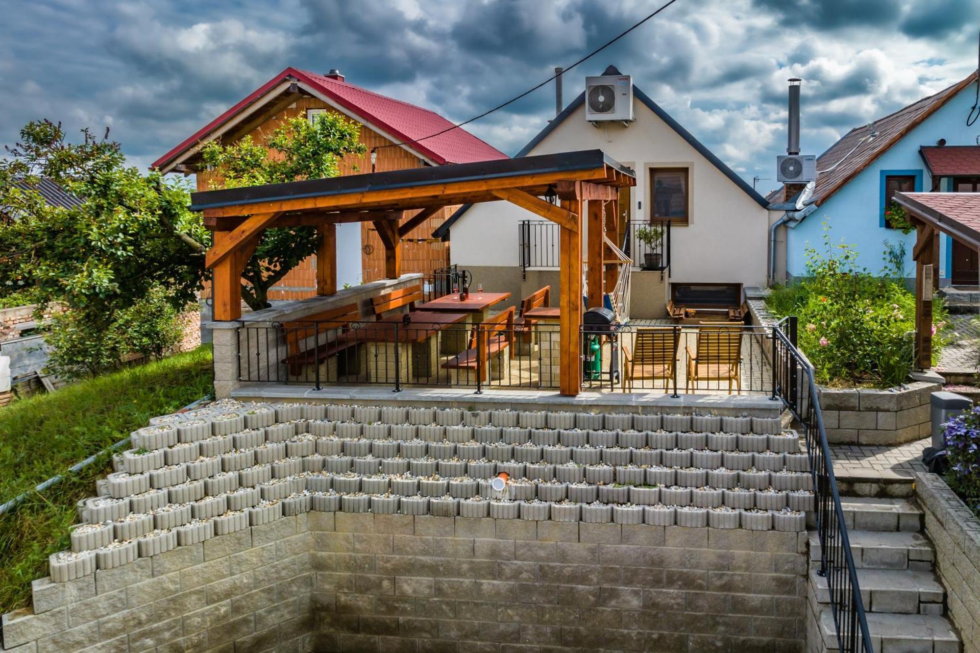 Vinný sklep Vinoza Velké Bílovice Extérieur photo